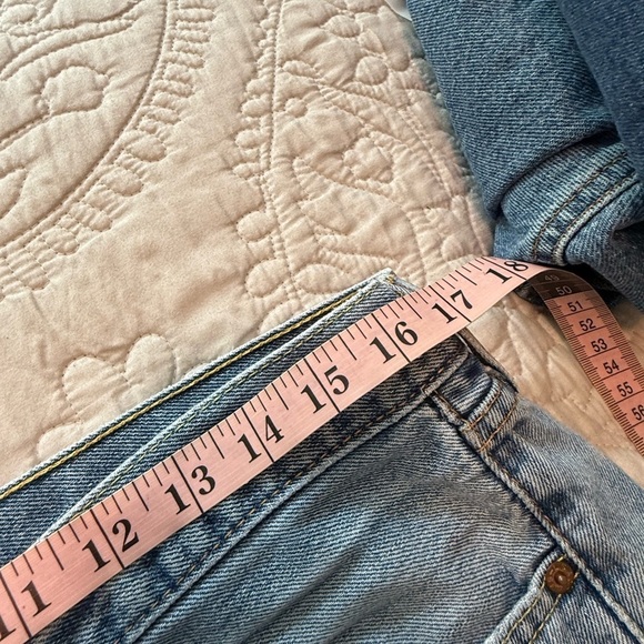 Levi's 505 Light Wash Straight Leg Jeans 34/29 - Picture 5 of 7